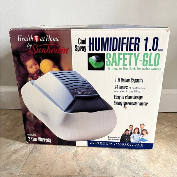Sunbeam Safty Glo 1 Gallon Vintage Impeller Humidifier - Glows in the dark! - Picture 1 of 5